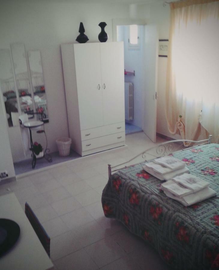 La Porta Di Mare B&B Nardo Bagian luar foto