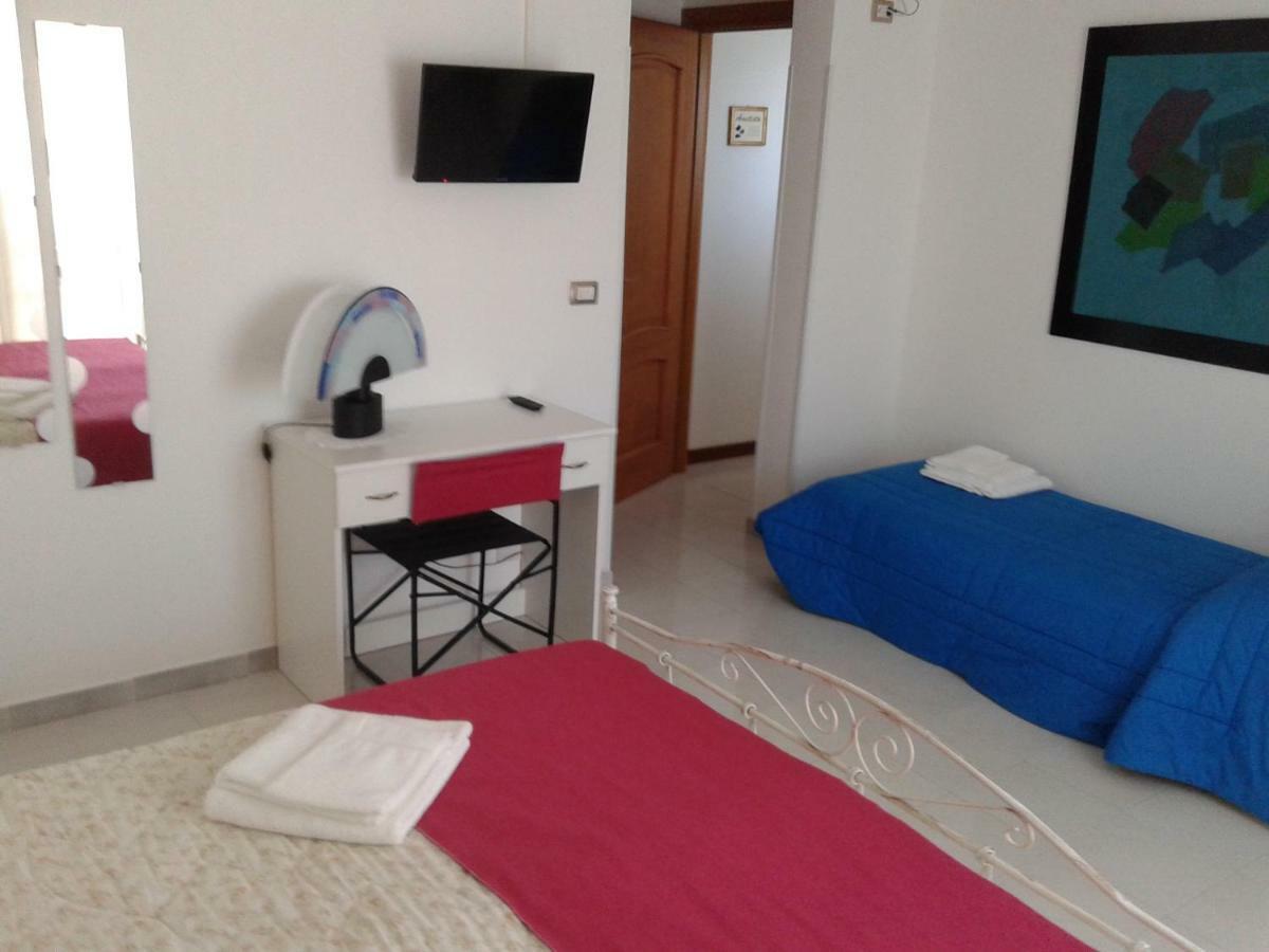 La Porta Di Mare B&B Nardo Bagian luar foto